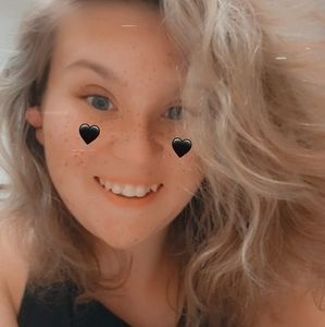 Meet your Posher, Mckenzie